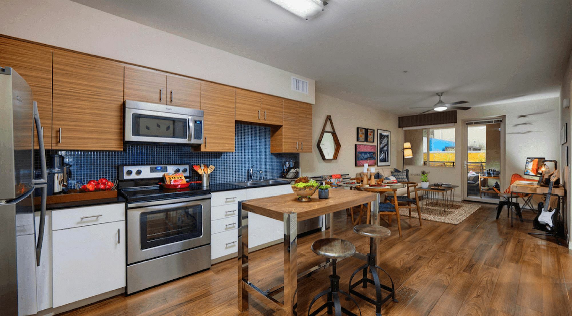 Wilshire By Barsala Apartment *